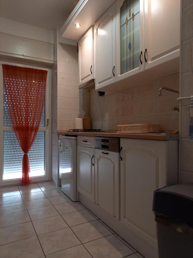 Kardos Apartman Debrecen Exterior foto